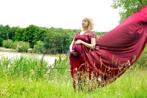 Création robe bustier dentelle modèle Céline shooting grossesse